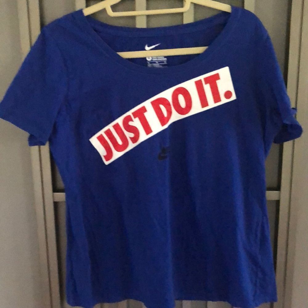 Nike vintage The Nike Tee “just do it” red White and blue T-shirt size XL